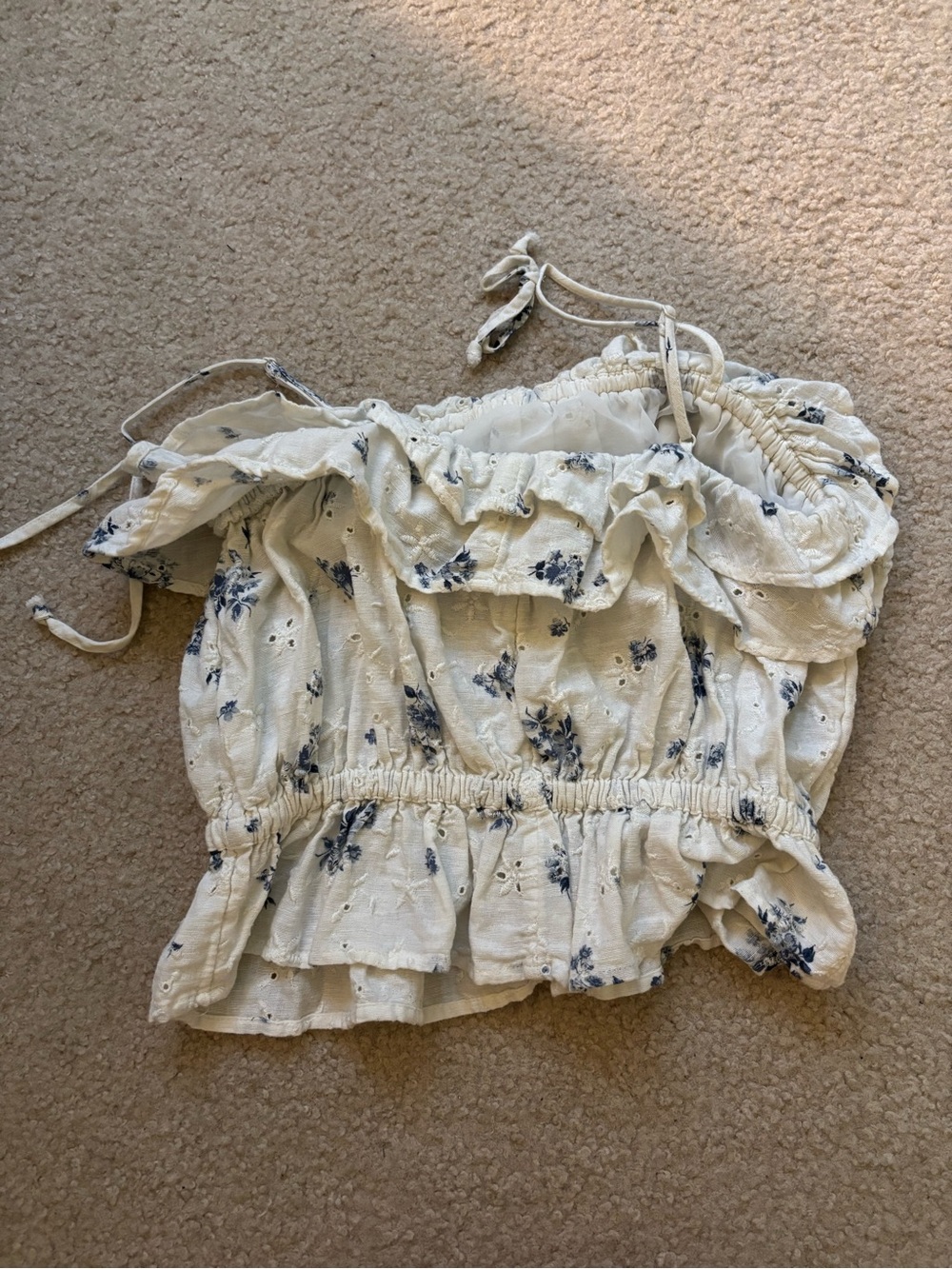 Cream Floral Ruffle Top - Picture 3 of 3